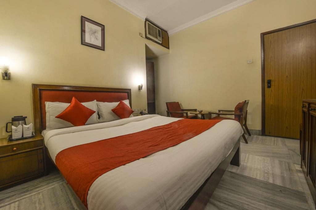 Hotel Camac Plaza Kalkutta Zimmer foto